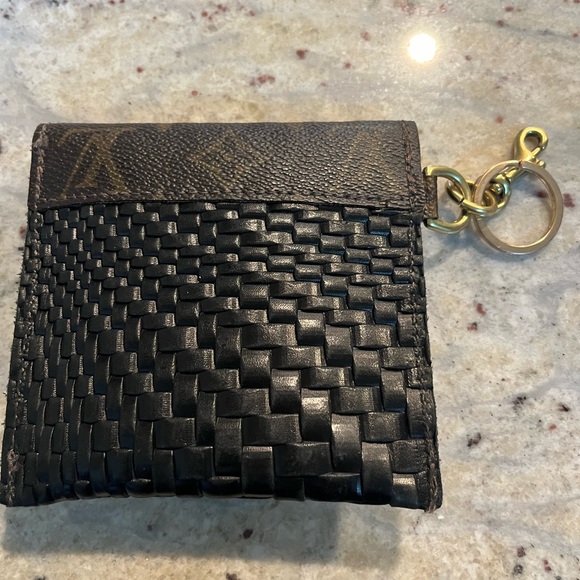 Repurposed LV Keychain Wallet - Picture 3 of 7